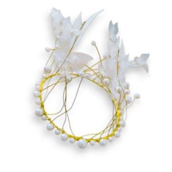 Gyöngyökkel díszített pillangós korona tortadísz, arany színű kép