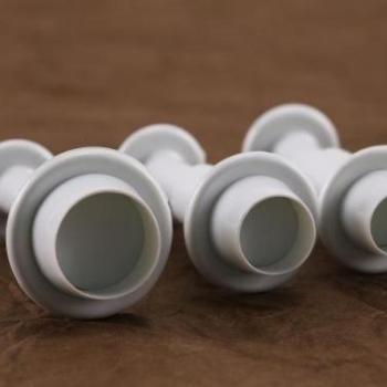 Kör alakú fondant kiszúró szett - 3 db rugós eszközzel, könnyű használat kép