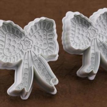 Masni formájú kiszúró – Csipkés design, tortadíszítéshez kép