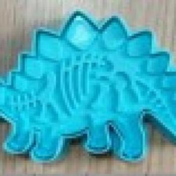 Műanyag Dínó Kiszúró – Stegosaurus Alakú Forma kép