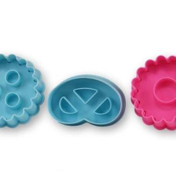 Perec kiszúró kép