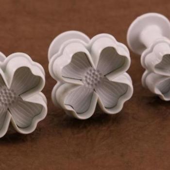 Som Virág Motívumos Fondant Kiszúró Szett kép