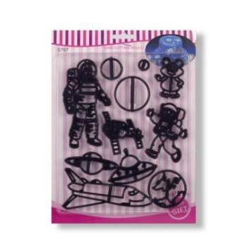 Űrhajós 11 részes sziluett kiszúró készlet kép