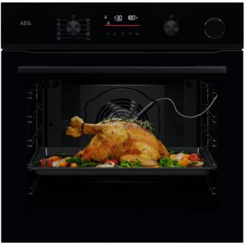 AEG NBR6P531SB SenseCook/SteamCrisp 6000 gőzfunkciós sütő pirolitikus tisztítással kép